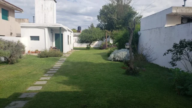 oportunidad-unica-casa-con-775m²-de-terreno-quincho-y-pileta-en-jesus-maria12