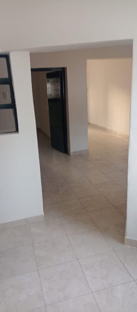 WhatsApp Image 2025-10-28 at 09.33.45